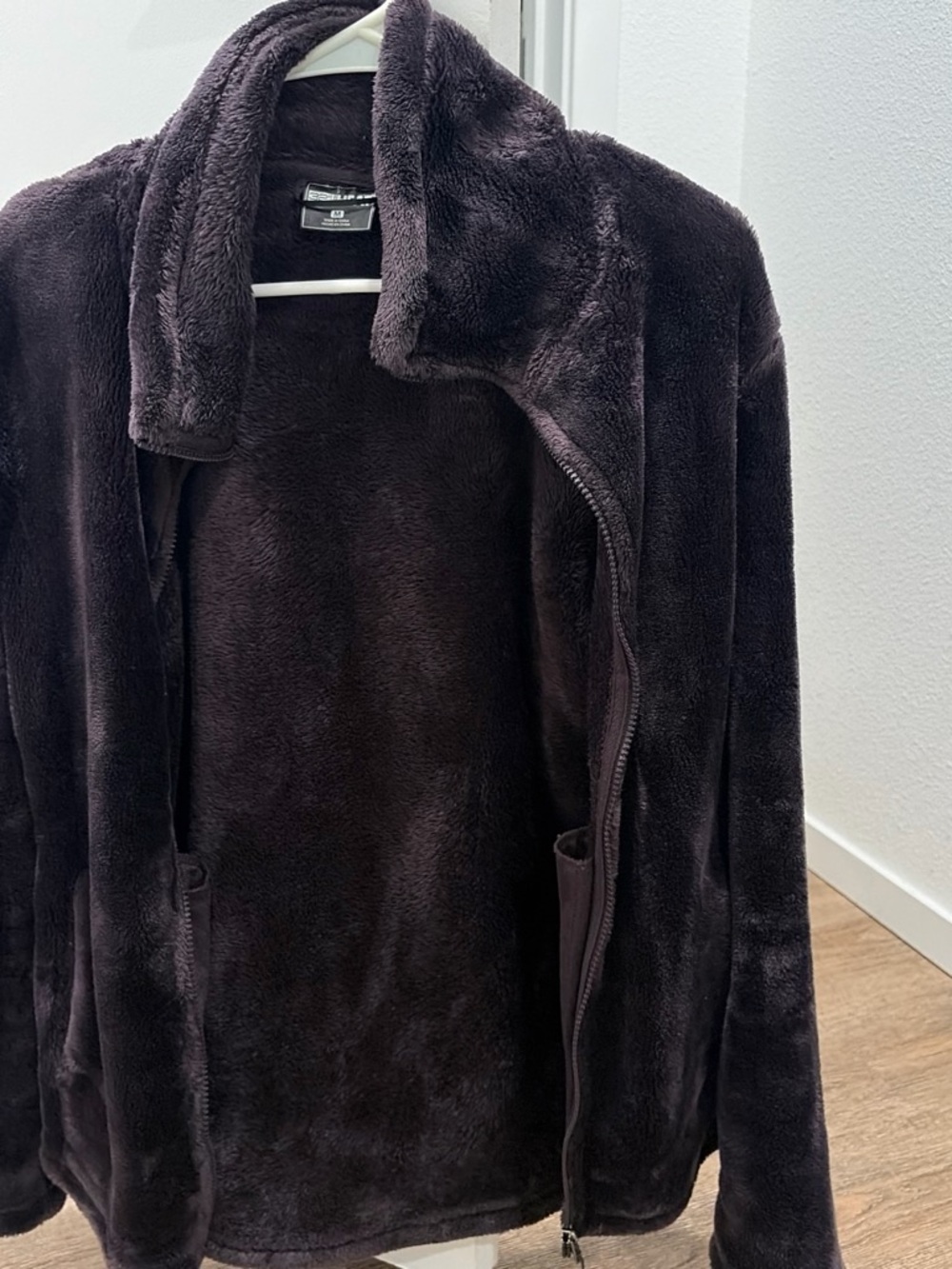 32 Degrees Women's Plush Crewneck Jacket in Dark Purple